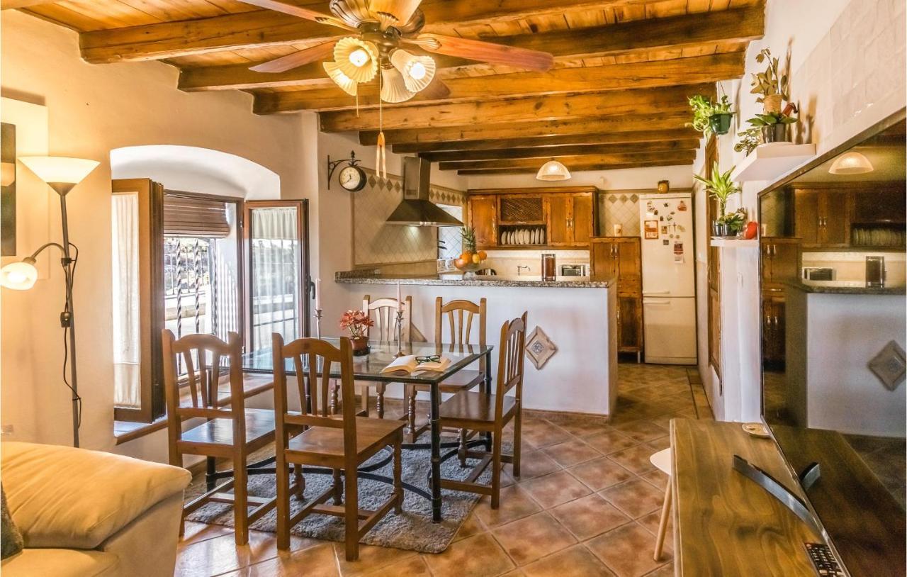 Pet Friendly Home In Hornachuelos With Kitchen Exteriér fotografie