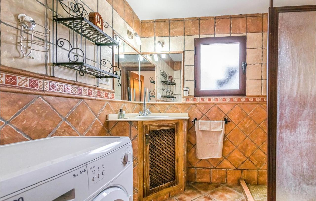 Pet Friendly Home In Hornachuelos With Kitchen Exteriér fotografie